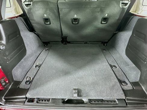 Certified 2022 Jeep Wrangler Unlimited Sport image 38