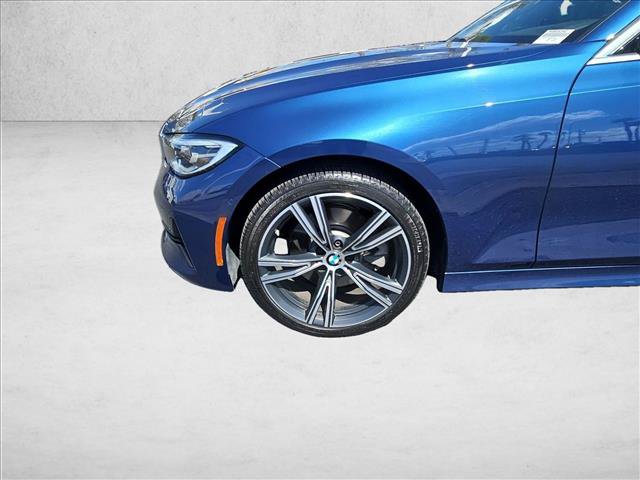 Used 2021 BMW 330i xDrive Sedan w/ Premium Package AWD/4WD image 25