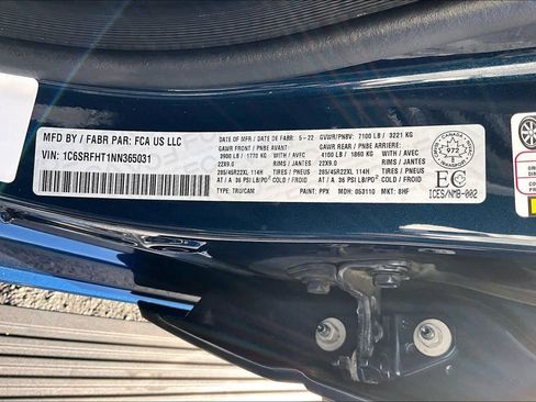 Used 2022 RAM 1500 Limited w/ Body-Colour Bumper Group image 18