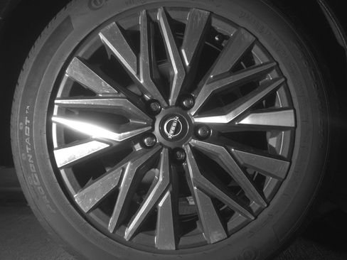 Used 2025 Nissan Altima 2.5 SV image 15