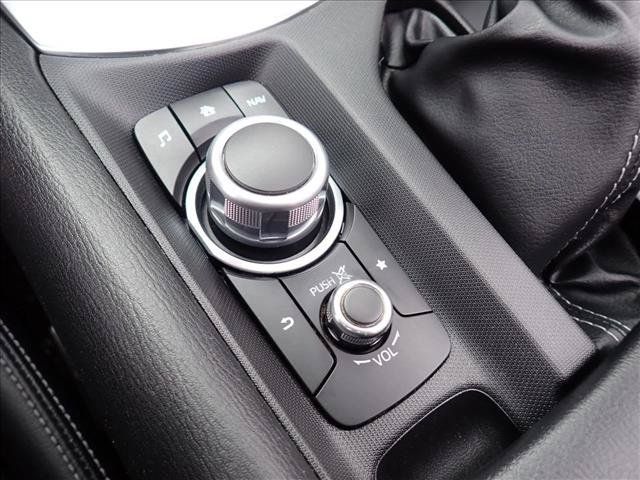 Used 2021 MAZDA MX-5 Miata Grand Touring RWD image 14