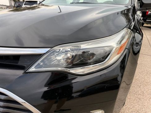 Used 2016 Toyota Avalon XLE image 11