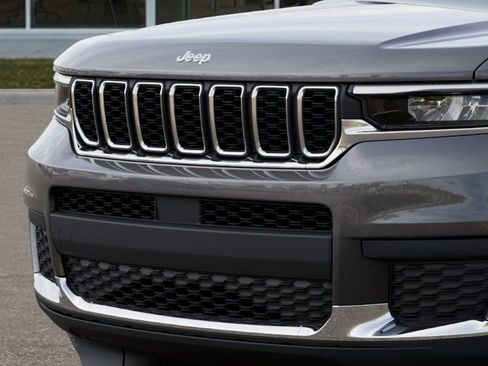 New 2026 Jeep Grand Cherokee L Laredo AWD/4WD image 11