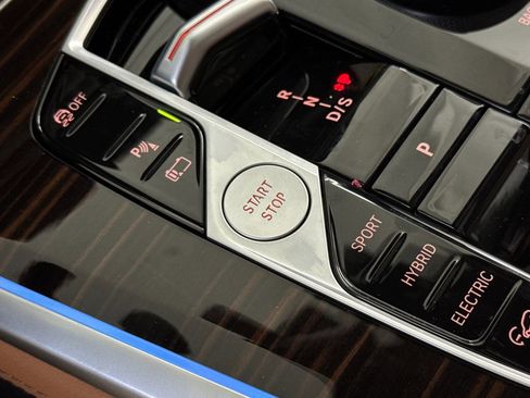 New 2026 BMW X5 xDrive50e image 20