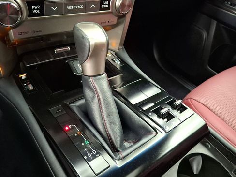 Used 2021 Lexus GX 460 Premium w/ Premium Package AWD/4WD image 4