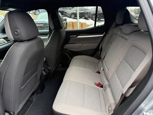 Used 2025 GMC Terrain Elevation image 16