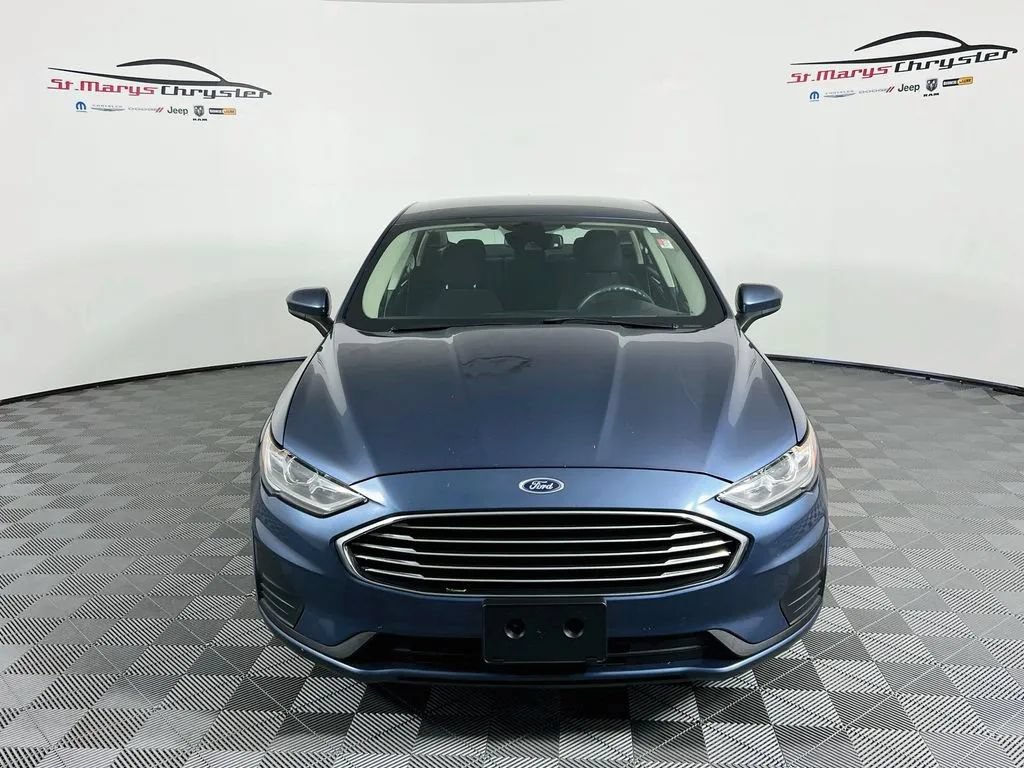 Used 2019 Ford Fusion SE FWD image 3