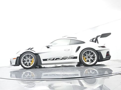 Used 2025 Porsche 911 GT3 RS RWD image 47