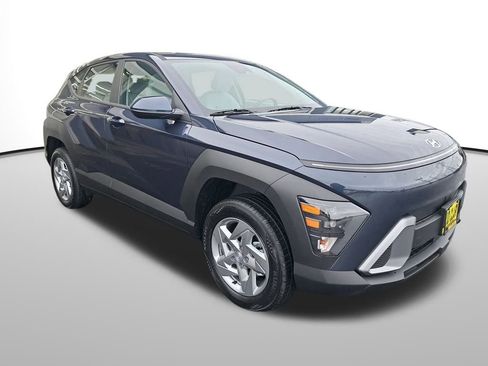 New 2026 Hyundai Kona SE image 8