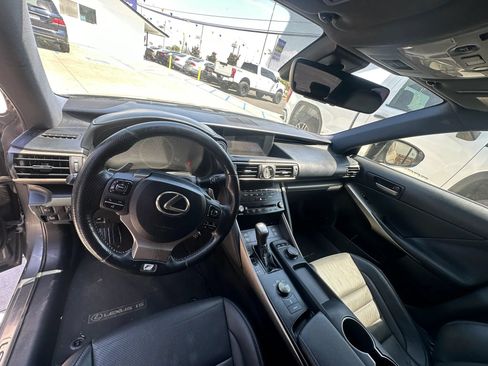 Used 2017 Lexus IS 200t F Sport w/ F Sport Package RWD image 22
