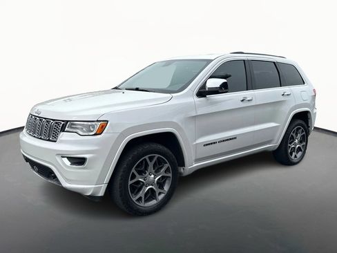 Used 2019 Jeep Grand Cherokee Overland w/ Interior Metal Package AWD/4WD image 7