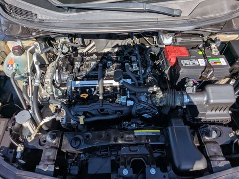 Used 2020 Nissan Versa S FWD image 25
