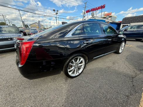 Used 2016 Cadillac XTS Vsport Premium AWD/4WD image 4
