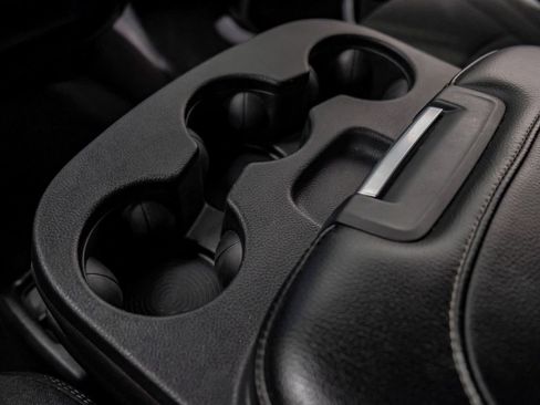 Used 2024 RAM 2500 Big Horn w/ Safety Group image 22