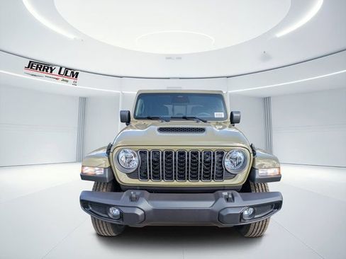 New 2026 Jeep Gladiator Sport image 7