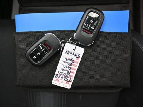 Used 2024 Honda Civic Sport image 9