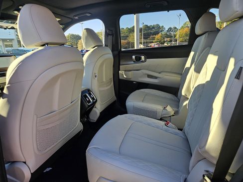 New 2026 Kia Sorento SX Prestige image 10