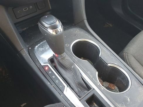 Used 2020 Chevrolet Equinox LT image 34