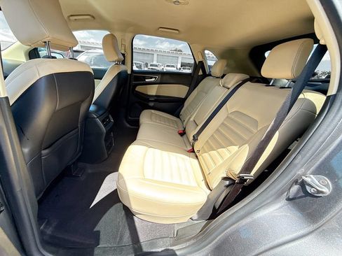 Used 2024 Ford Edge SEL AWD/4WD image 25