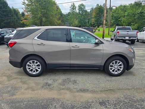 Used 2018 Chevrolet Equinox LT AWD/4WD image 2