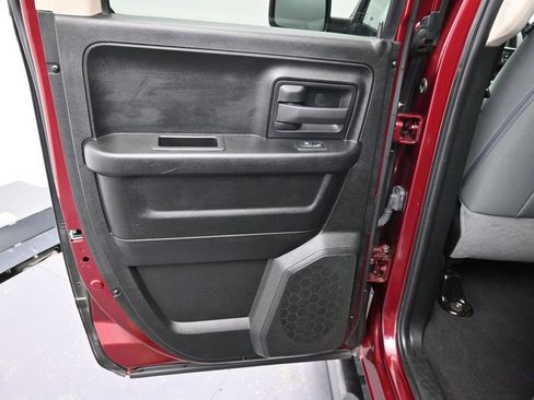 Used 2018 RAM 1500 Express w/ Express Value Package image 23