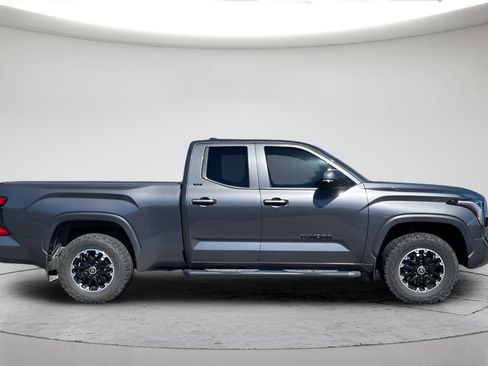 Certified 2022 Toyota Tundra SR5 w/ TRD Off-Road Package AWD/4WD image 2