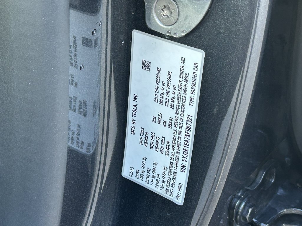 Used 2025 Tesla Model 3 Long Range RWD image 29