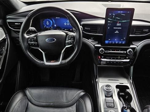 Certified 2021 Ford Explorer ST w/ Equipment Group 401A image 22