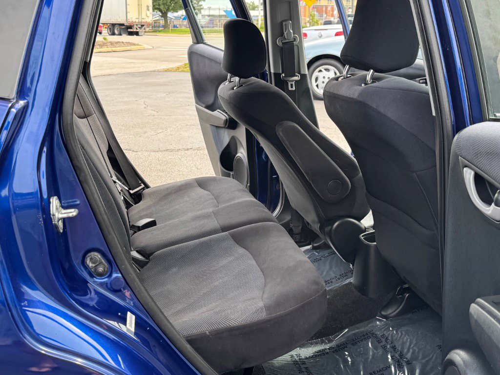 Used 2010 Honda Fit Sport image 17