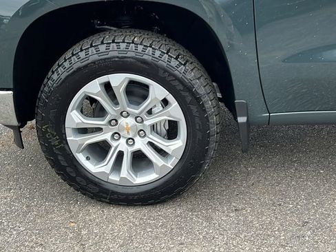 New 2026 Chevrolet Silverado 1500 LTZ image 9