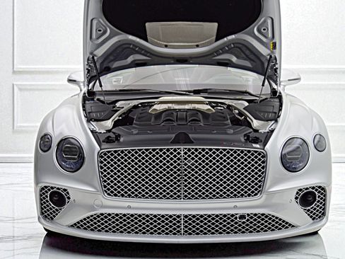 Used 2023 Bentley Continental GT Azure AWD/4WD image 31