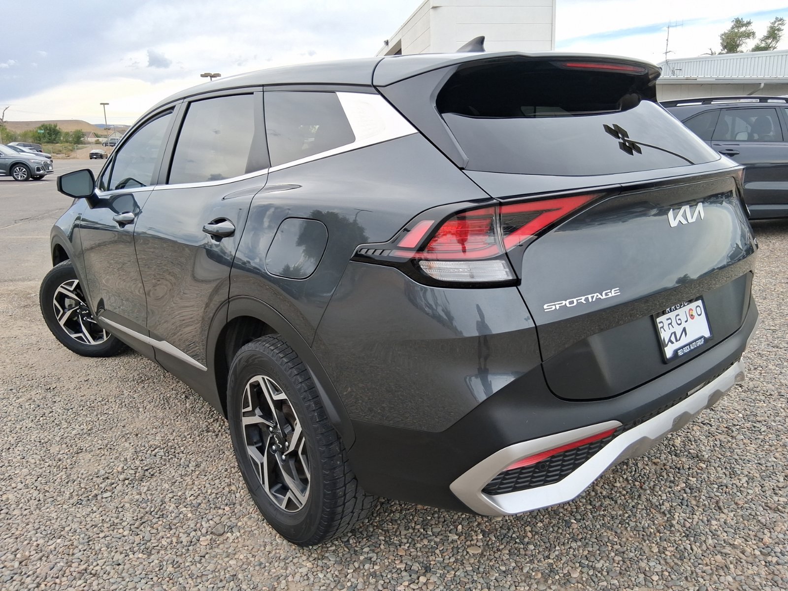 Used 2023 Kia Sportage LX AWD/4WD image 3