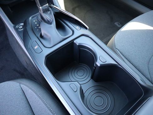 New 2025 Kia K4 LXS image 35