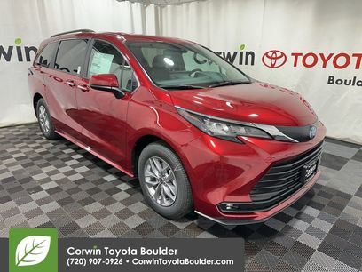 New 2025 Toyota Sienna XLE