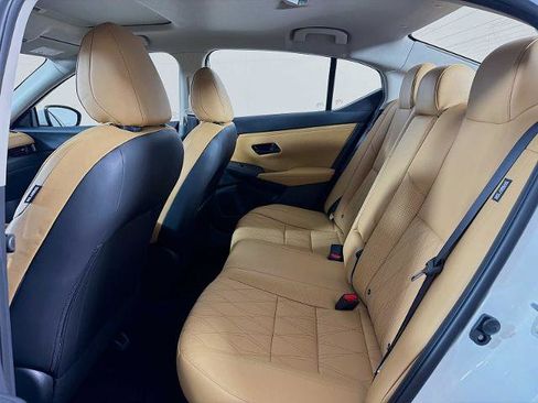 Certified 2025 Nissan Sentra SV w/ SV Premium Package FWD image 22