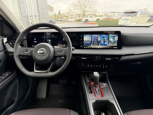 New 2026 Nissan Kicks SR w/ Cold Weather Package image 33