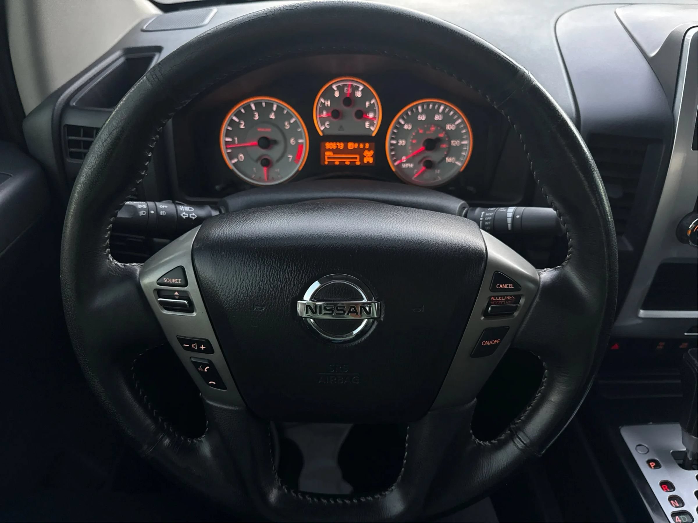 Used 2013 Nissan Titan PRO-4X AWD/4WD image 30