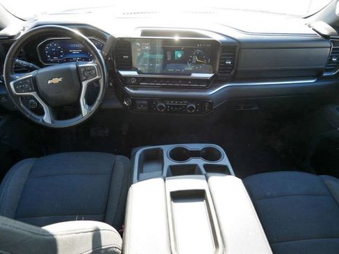 Used 2022 Chevrolet Silverado 1500 LT w/ All Star Edition Plus image 12