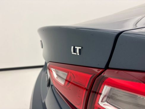 Used 2024 Chevrolet Malibu LT FWD image 22
