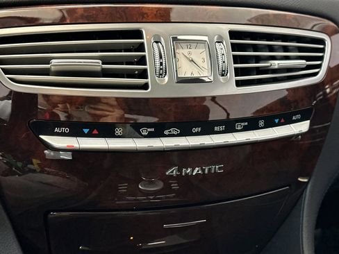 Used 2014 Mercedes-Benz CL 550 4MATIC image 23