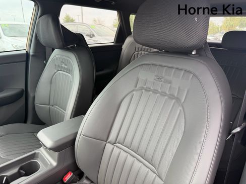 New 2027 Kia Seltos X-Line S w/ X-Line S Premium Package AWD/4WD image 10