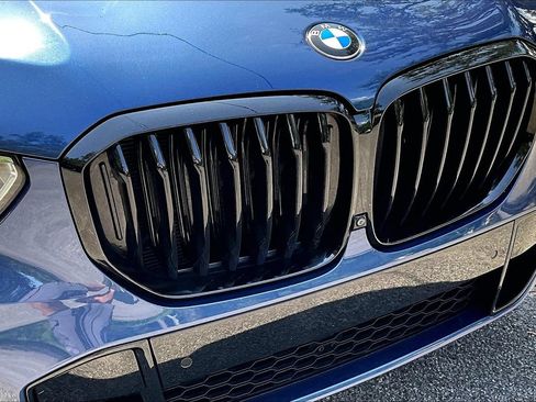 Used 2022 BMW X5 sDrive40i w/ M Sport Package RWD image 34