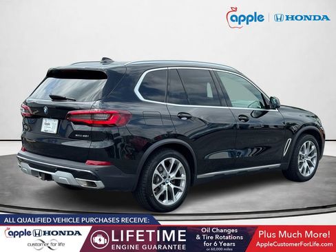 Used 2023 BMW X5 xDrive40i w/ Premium Package AWD/4WD image 3