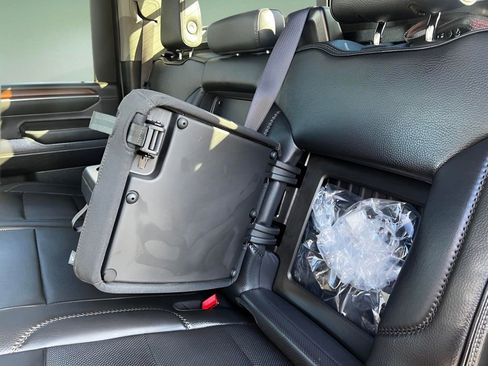 Used 2024 GMC Sierra 2500 Denali w/ Denali Reserve Package image 24