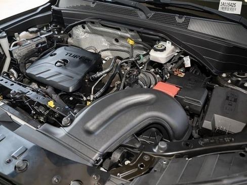 Used 2021 Chevrolet TrailBlazer RS w/ Sun and Liftgate Package image 19