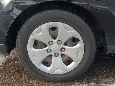 Used 2015 Kia Soul image 16