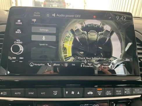 New 2026 Honda Odyssey Touring image 17