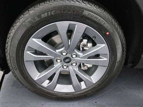 New 2026 Ford Explorer Active w/ Active Comfort Package image 36