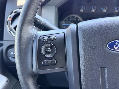 Used 2015 Ford F250 XLT image 23
