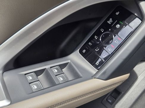 Certified 2025 Audi Q5 Prestige AWD/4WD image 30